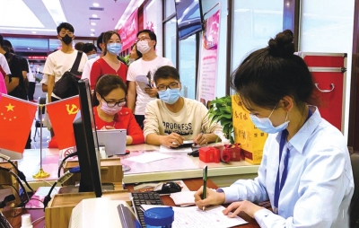 “幸有所愛，不畏山海” “5·20”當(dāng)天蘭州城關(guān)區(qū)有521對(duì)新人領(lǐng)證