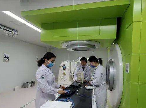 國產首套碳離子治療系統(tǒng)投入臨床治療