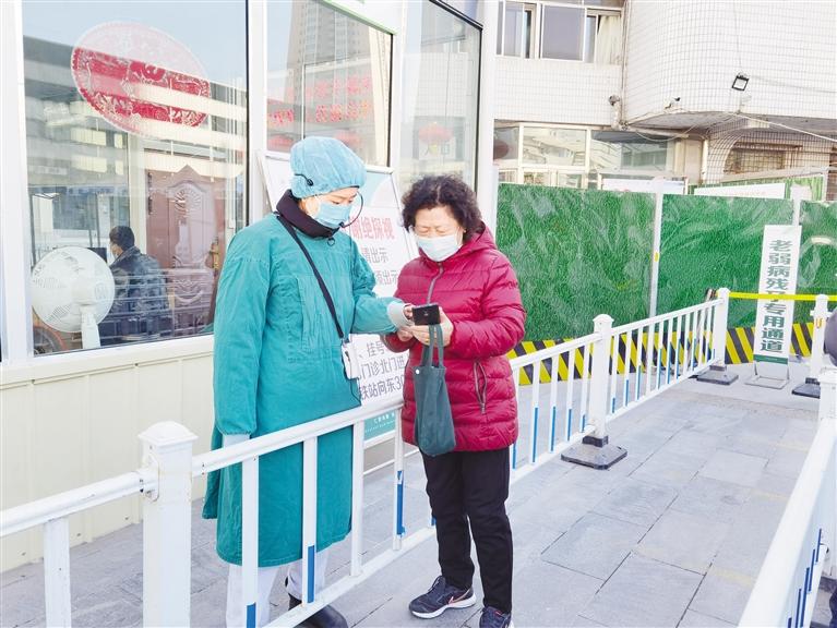 智能生活下，老年人的“數(shù)字鴻溝”如何跨越？