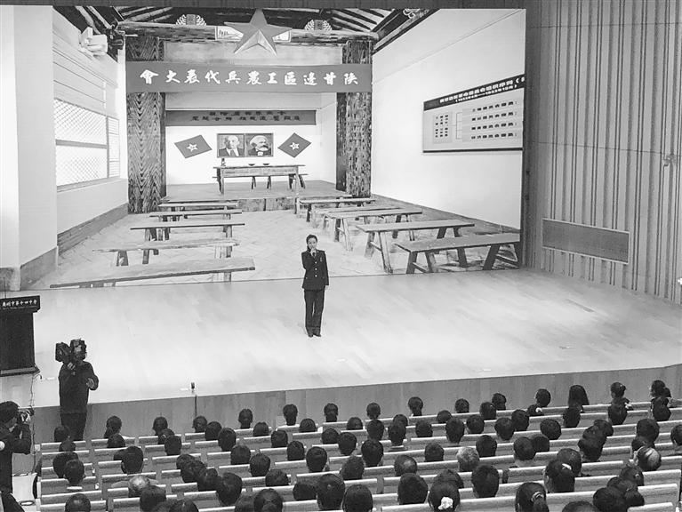 蘭州市開(kāi)展“學(xué)黨史、頌黨恩、跟黨走”紅色文化進(jìn)校園活動(dòng)