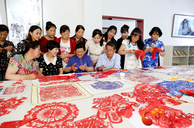 快看有沒(méi)有你的家鄉(xiāng)？甘肅省2022年“文化進(jìn)萬(wàn)家——視頻直播家鄉(xiāng)年”活動(dòng)火熱籌備中