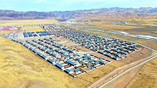 ?？?拆違治亂“動真格” 草原煥發(fā)“新容顏”