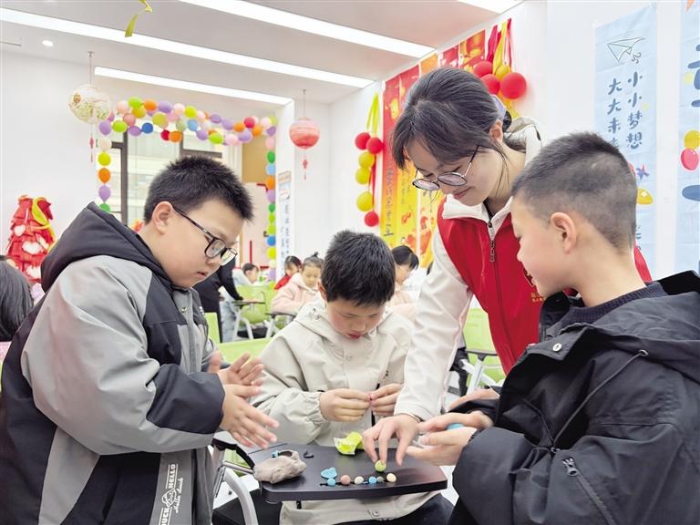 “共青團(tuán)·伙伴計(jì)劃”